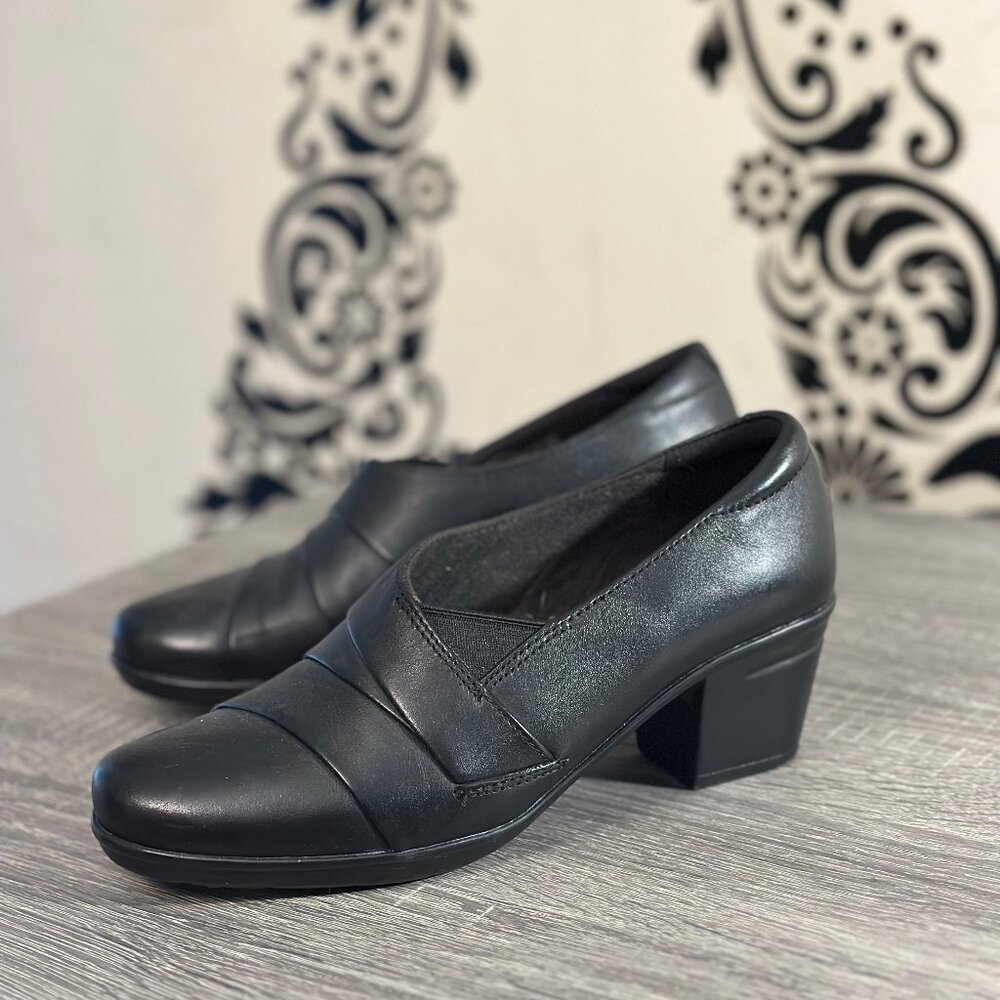 Collection Clark Cushion Soft Slip-On Loafers – Size 5.5 | All-Day Comfort Shoes